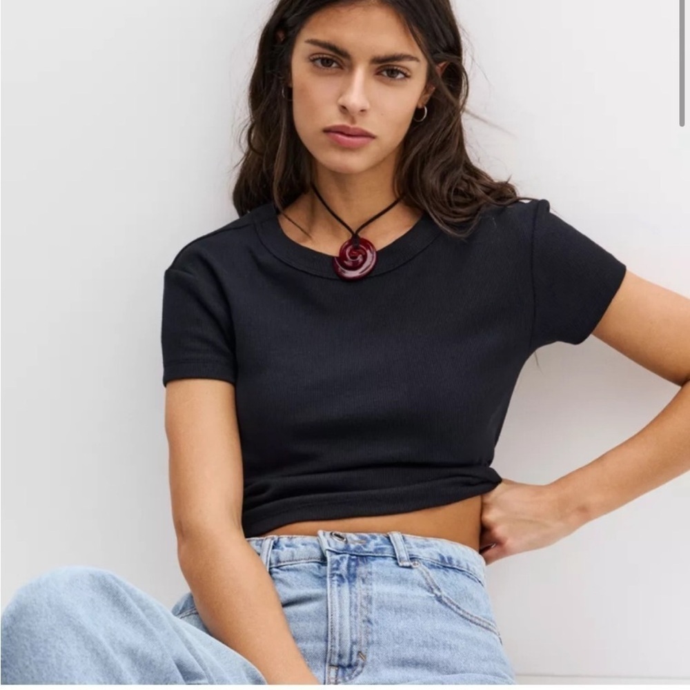 Pull & Bear Black Waffle Crop Top T-Shirt Medium